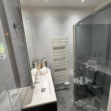 Apartment Le Refuge Du Roy Swimming Pool, Air Conditioning, Within Walking Distance *