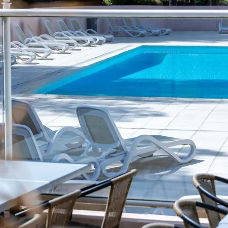 Le Refuge Du Roy Swimming Pool, Air Conditioning, Within Walking Distance * Sanary-sur-Mer