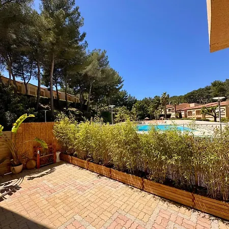 Apartment Le Refuge Du Roy Swimming Pool, Air Conditioning, Within Walking Distance Sanary-sur-Mer